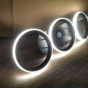 Foto inzerátu 310 - LED světlo - 3 kruhy