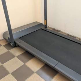Fotka k inzerátu Běhací pás KINGSMITH TRR1F Pro / 17905843