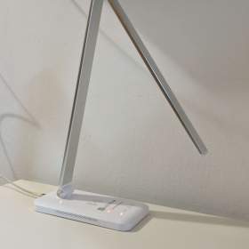 Fotka k inzerátu Stolní lampa bez modrého světla Ludream Focus Charge+ / 19970154