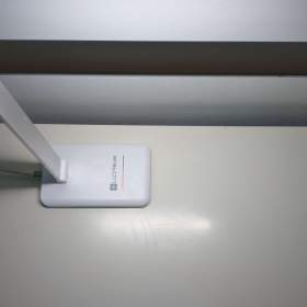 Foto inzerátu Stolní lampa bez modrého světla Ludream Focus Charge+