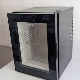Foto inzerátu Minibar Guzzanti (40l)