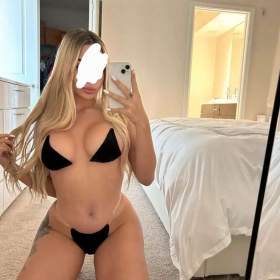 Fotka k inzerátu Pojď si užít s mladou Blondýnkou virtuální služby escort mimo jiné město  / 19971743
