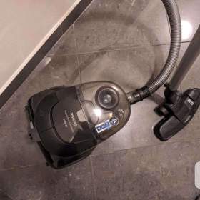 Foto inzerátu Vysavač Philips PowerPro compa ...