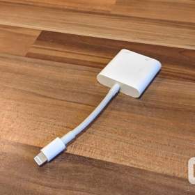 Foto inzerátu Adaptér Apple: Lightning - USB ...