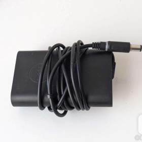 Fotka k inzerátu 65W adaptér Dell (originální) / 19970892