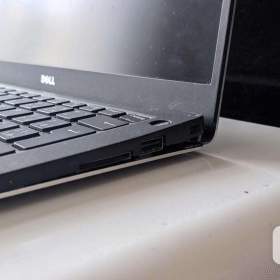 Foto inzerátu Laptop Dell XPS 13 9360 (P54G) ...