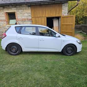 Foto inzerátu Kia Ceed