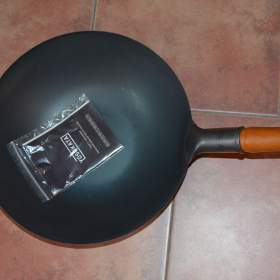 Foto inzerátu Pánev WOK YOSUKATA 34 cm 