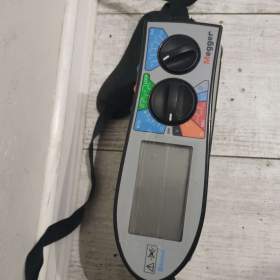 Foto inzerátu Megger MFT1553