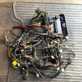 Elektroinstalace FAVORIT karburátor 93/94 / 19971111