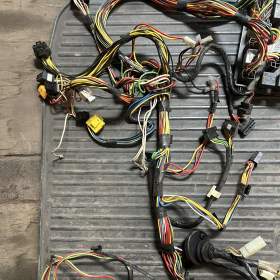 Foto inzerátu Elektroinstalace FAVORIT karburátor 93/94