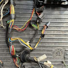 Foto inzerátu Elektroinstalace FAVORIT karburátor 93/94