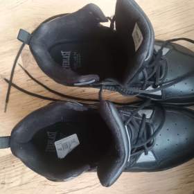 Foto inzerátu  Úplne nové tenisky Everlast Layup (veľkosť 47 / 31 cm) – v záruke