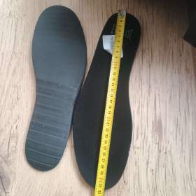 Foto inzerátu  Úplne nové tenisky Everlast Layup (veľkosť 47 / 31 cm) – v záruke