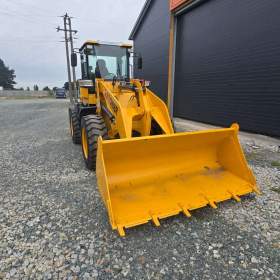 Foto inzerátu Kolový nakladač HJ Power HJ958 78 kW, 4×4