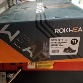 Foto inzerátu Ľahké topánky ROKWEAR Basalt S3 – Veľkosť 46 . 27€ pár - 2 páry