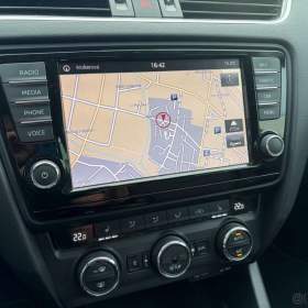 Foto inzerátu ŠKODA OCTAVIA 3 1.4 TSI 103KW DSG STYLE XENON KŮŽE NAVI