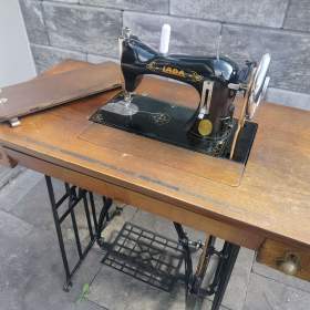 Fotka k inzerátu STARÝ ŠICÍ STROJ -  LADA  / 18237926