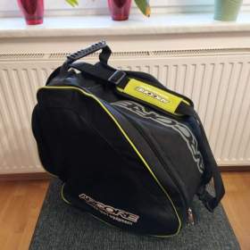 Foto inzerátu Snowboardový komplet