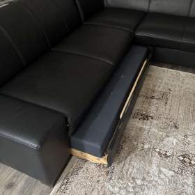 Foto inzerátu Prodám starší rohovou sedací soupravu 