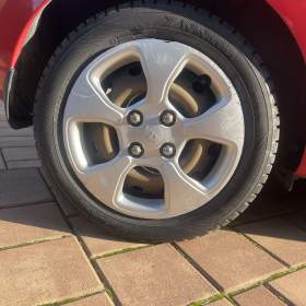 Foto inzerátu Kia Picanto 2013 1.0L benzín - nízký nájezd (64 702km)