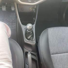 Foto inzerátu Kia Picanto 2013 1.0L benzín - nízký nájezd (64 702km)