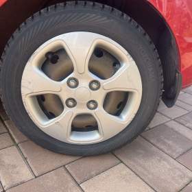 Foto inzerátu Kia Picanto 2013 1.0L benzín - nízký nájezd (64 702km)