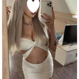 Foto inzerátu Nadržená blondýnka 💋�