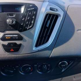 Foto inzerátu FORD TOURNEO CUSTOM 8-místný