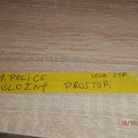 Foto inzerátu Skříň s posuvnými dveřmi a úložným prostorem Nová 2Roky stará. 195x181x60,5cm.