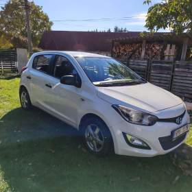 Foto inzerátu Prodej Hyundai i.20 + nová zimní pneu a disky