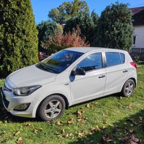 Foto inzerátu Prodej Hyundai i.20 + nová zimní pneu a disky