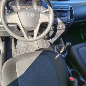 Foto inzerátu Prodej Hyundai i.20 + nová zimní pneu a disky