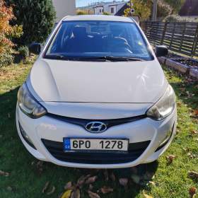 Foto inzerátu Prodej Hyundai i.20 + nová zimní pneu a disky