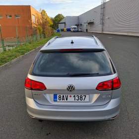 Foto inzerátu Volkswagen Golf Variant 2017, automat, kombi, Diesel