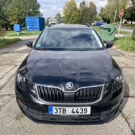 Foto inzerátu Škoda Octavia kombi dsg 2l tdi110kw 11/2017