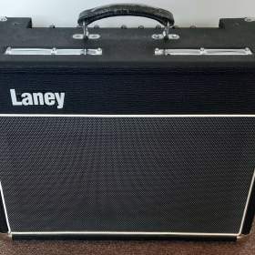 Foto inzerátu Vintage Kombo LANEY VC30 + BOX LANEY GS112VE + nožní spínač