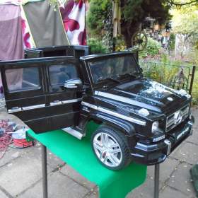 Foto inzerátu Dětské elektrické auto Mercedes Benz AMG G63 pro 1 dítě pěkný stav zánovní baterie