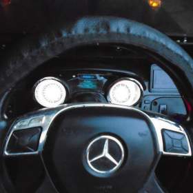 Foto inzerátu Dětské elektrické auto Mercedes Benz AMG G63 pro 1 dítě pěkný stav zánovní baterie