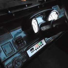 Foto inzerátu Dětské elektrické auto Mercedes Benz AMG G63 pro 1 dítě pěkný stav zánovní baterie