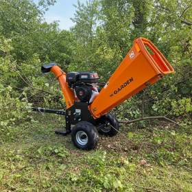 Foto inzerátu Benzínový štěpkovač TB Garden GS1500 15 HP 12 cm