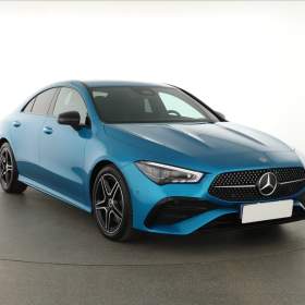 Mercedes- Benz CLA 200 / 19096284