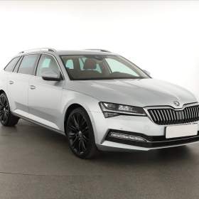 Škoda Superb 2.0 TDI / 19196942