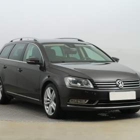 Volkswagen Passat 2.0 TDI / 19232717