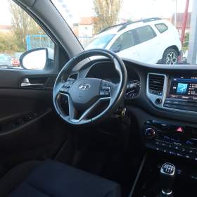 Hyundai Tucson 1.7 CRDi / 19237114