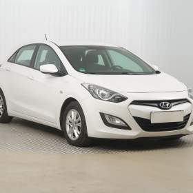Hyundai i30 1.4 CVVT / 19251088