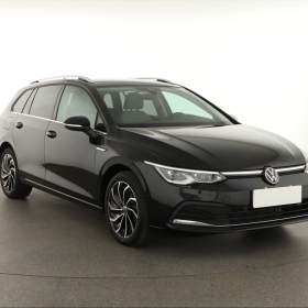Volkswagen Golf 1.5 eTSI / 19251786