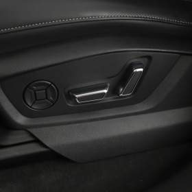 Foto inzerátu Audi Q7 50 TDI