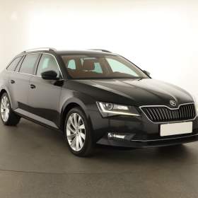Škoda Superb 2.0 TSI / 19256111