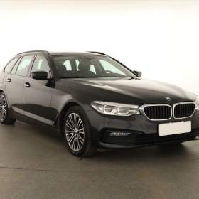 BMW Řada 5 530d xDrive / 19258467